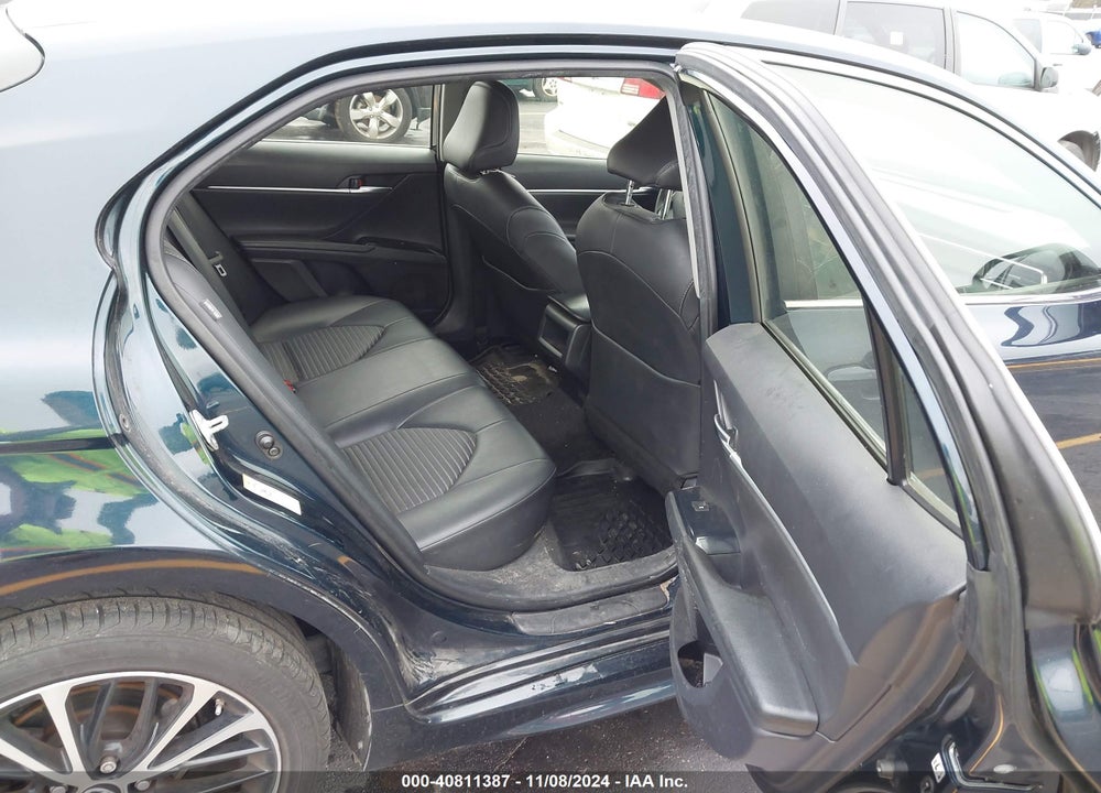 2018 TOYOTA CAMRY SE VIN: JTNB11HK3J3024810