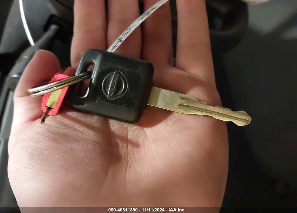 2004 NISSAN XTERRA XE VIN: 5N1ED28Y14C602597