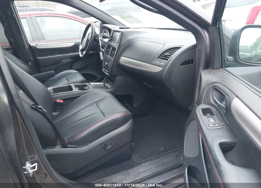 2018 DODGE GRAND CARAVAN GT VIN: 2C4RDGEG1JR343630