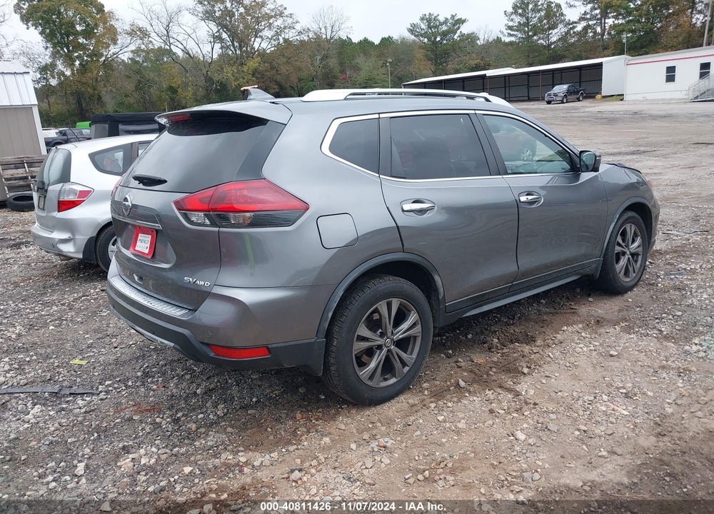 2019 NISSAN ROGUE SV VIN: JN8AT2MV5KW396458