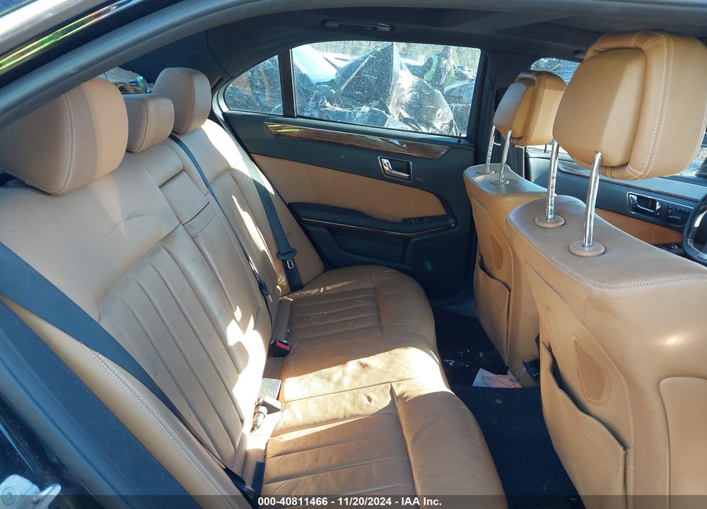 2011 MERCEDES-BENZ E 550 VIN: WDDHF7CB1BA381397