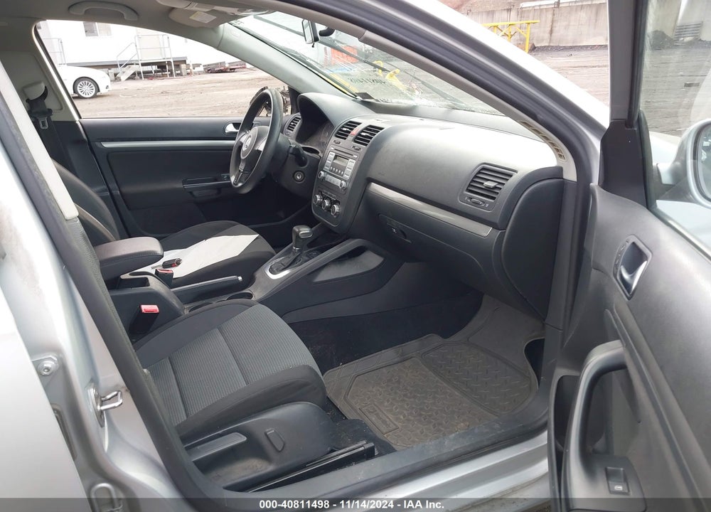 2010 VOLKSWAGEN JETTA S VIN: 3VWJZ7AJ8AM089435
