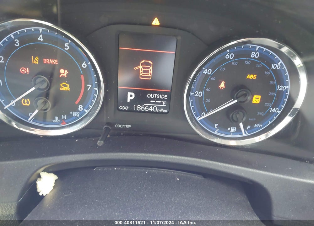 2017 TOYOTA COROLLA L VIN: 2T1BURHE9HC959402