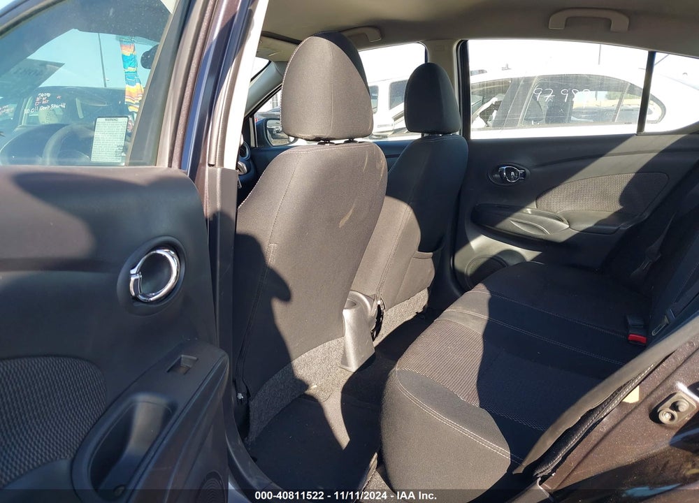 2015 NISSAN VERSA 1.6 SL VIN: 3N1CN7AP3FL801586