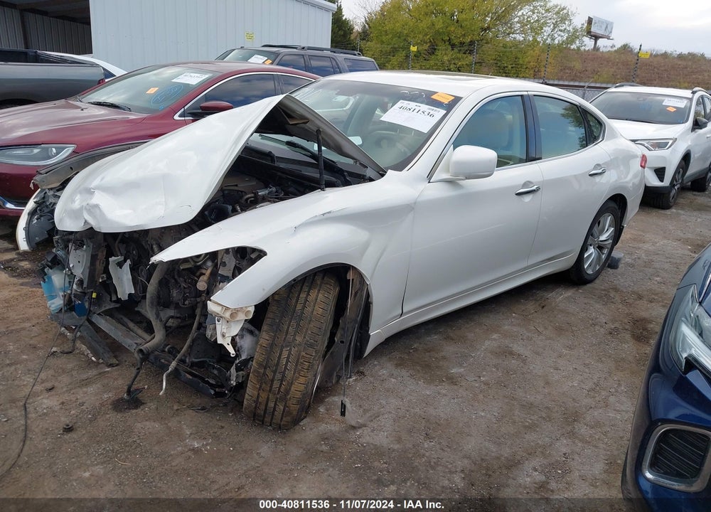 2011 INFINITI M37X VIN: JN1BY1AR9BM372522