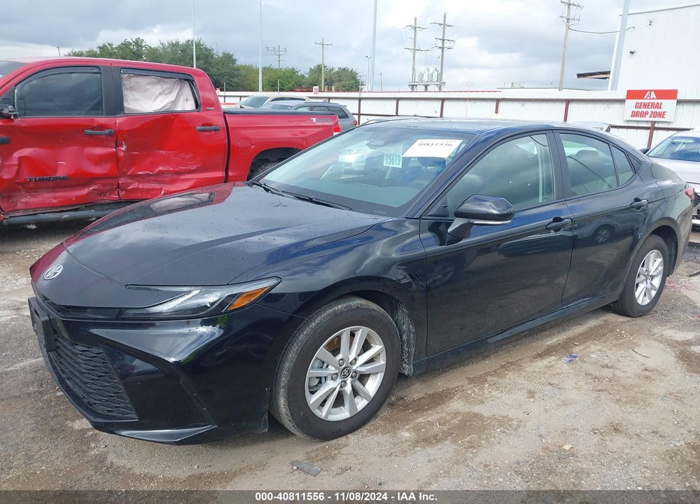 2025 TOYOTA CAMRY LE VIN: 4T1DAACK1SU525576