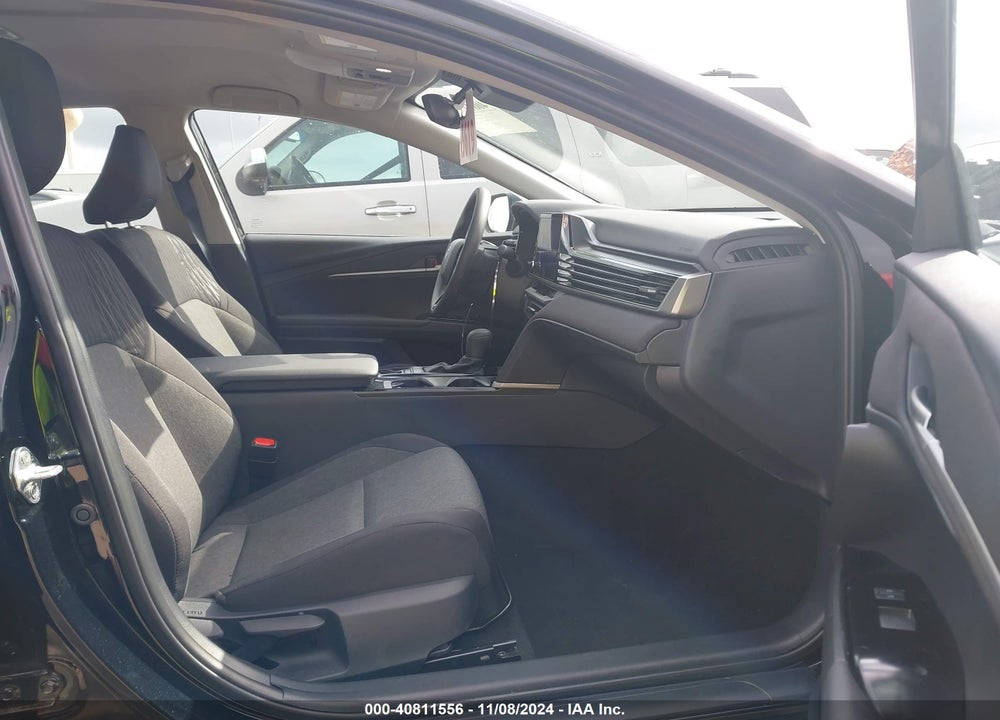 2025 TOYOTA CAMRY LE VIN: 4T1DAACK1SU525576