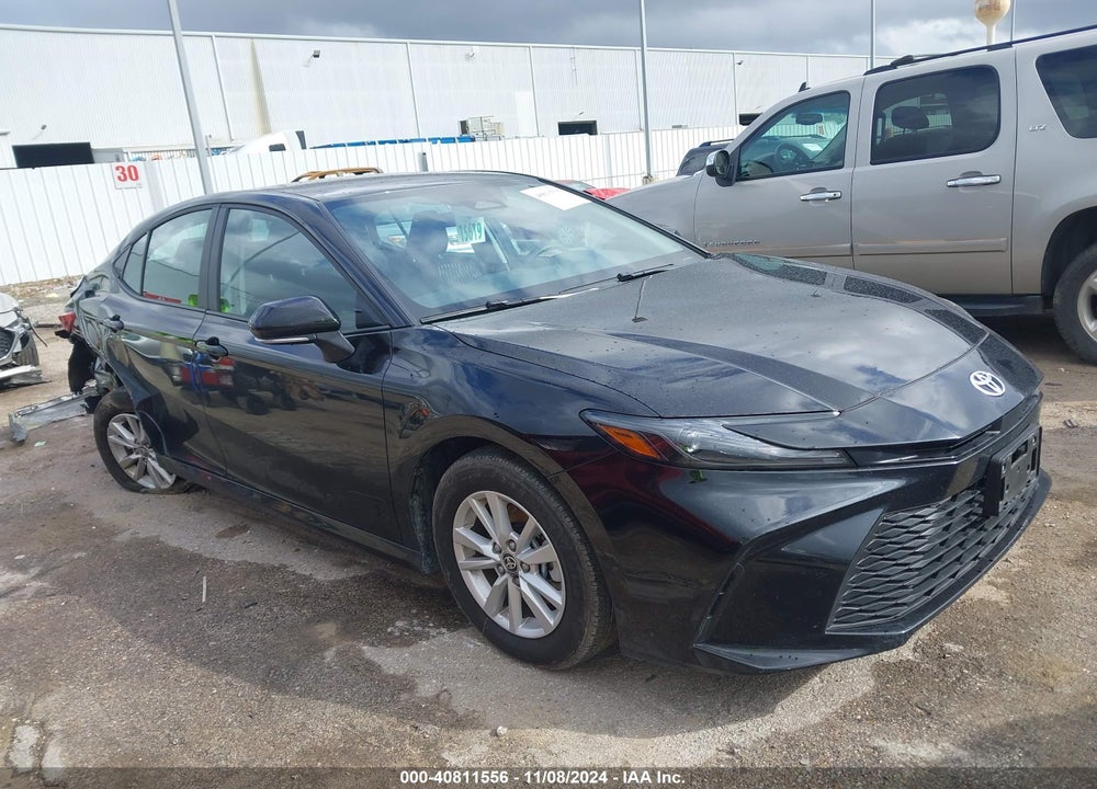 2025 TOYOTA CAMRY LE VIN: 4T1DAACK1SU525576