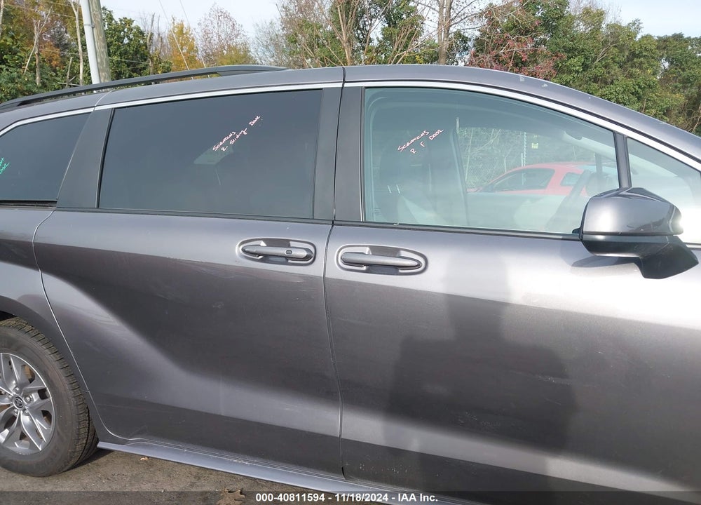 2023 TOYOTA SIENNA LE VIN: 5TDKSKFC8PS077495