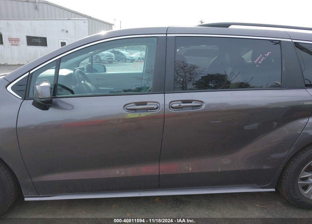 2023 TOYOTA SIENNA LE VIN: 5TDKSKFC8PS077495