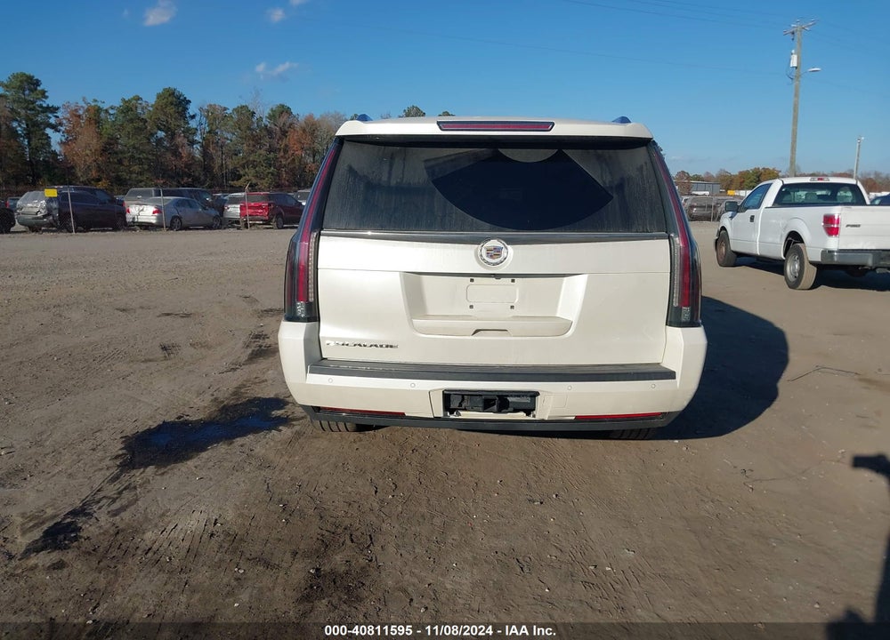 2015 CADILLAC ESCALADE ESV PREMIUM VIN: 1GYS4JKJ4FR205909