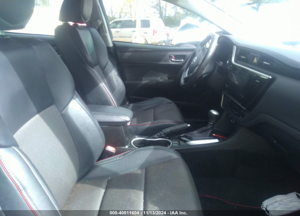 2017 TOYOTA COROLLA SE SPECIAL EDITION VIN: 5YFBURHEXHP629588