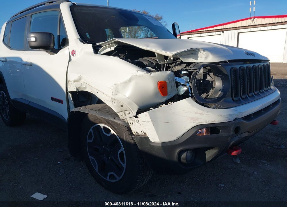 2017 JEEP RENEGADE TRAILHAWK 4X4 VIN: ZACCJBCBXHPG60832