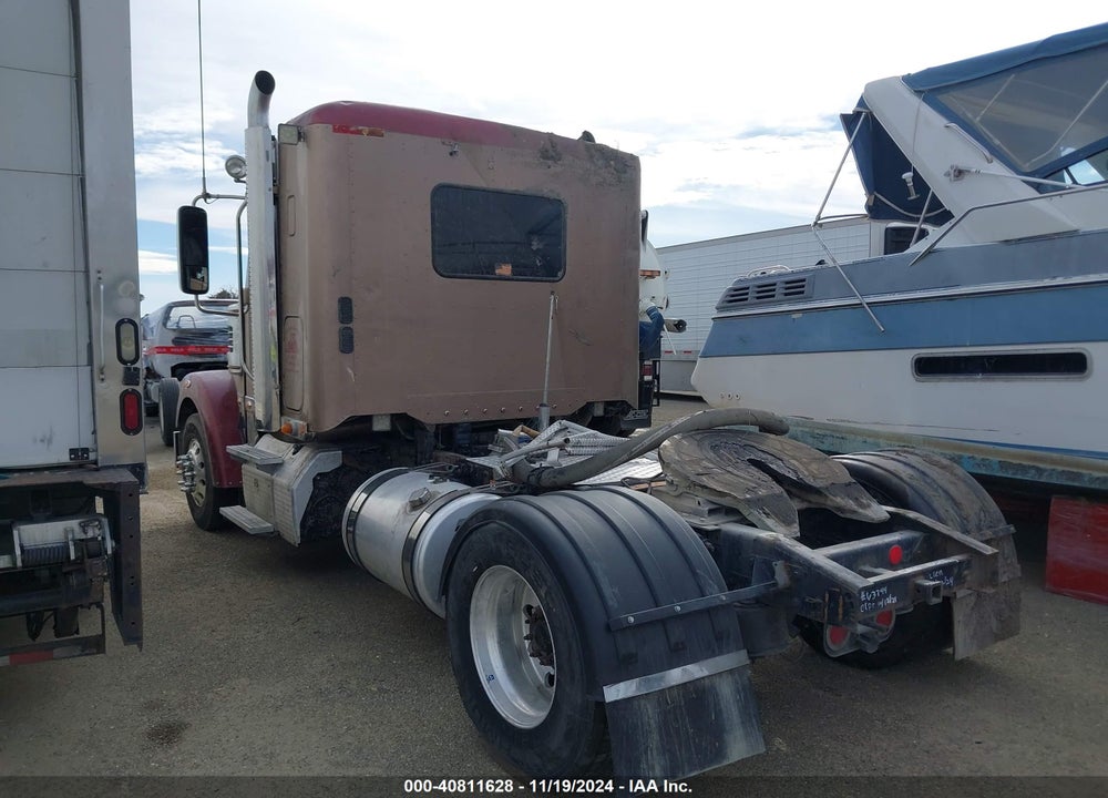 2015 FREIGHTLINER CORONADO VIN: 3AKBGYBG0FDGE9141