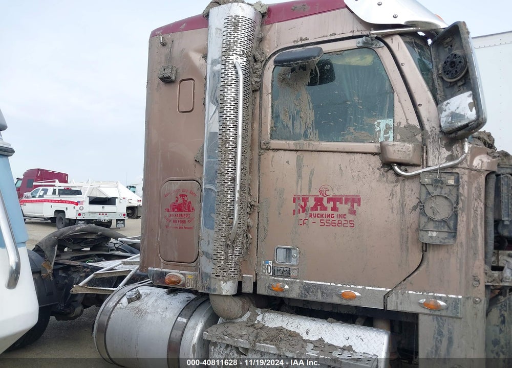 2015 FREIGHTLINER CORONADO VIN: 3AKBGYBG0FDGE9141