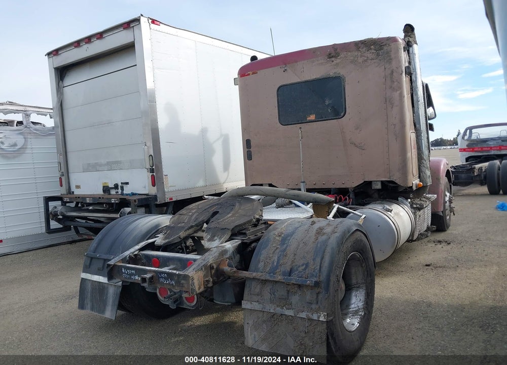 2015 FREIGHTLINER CORONADO VIN: 3AKBGYBG0FDGE9141
