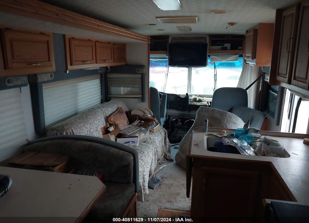 2002 WORKHORSE CUSTOM CHASSIS WINNEBAGO BRAVE MOTORHOME VIN: 5B4LP57G023342130