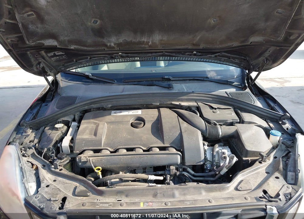 2013 VOLVO XC60 T6 VIN: YV4902DZ8D2427896