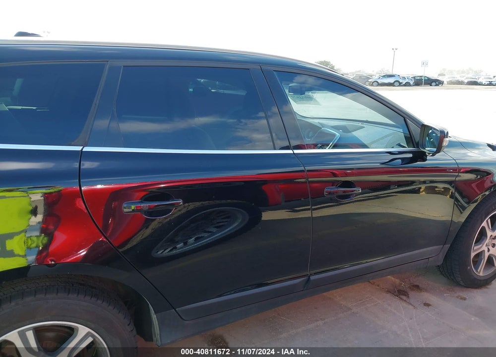 2013 VOLVO XC60 T6 VIN: YV4902DZ8D2427896