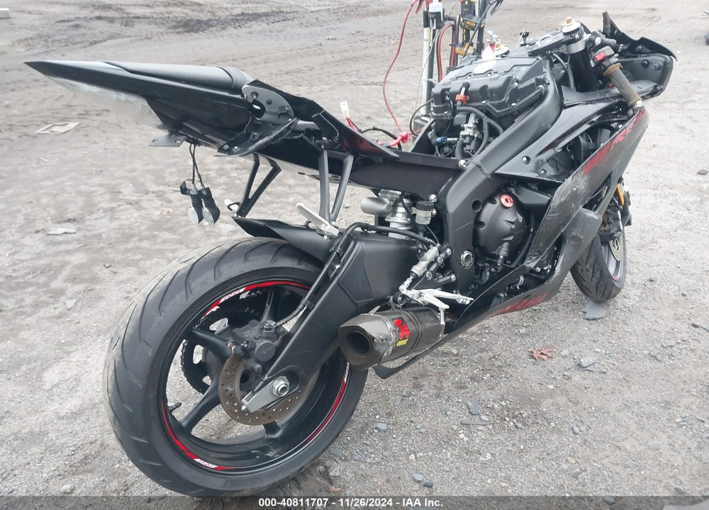 2015 YAMAHA YZFR6 VIN: JYARJ16E3FA033537