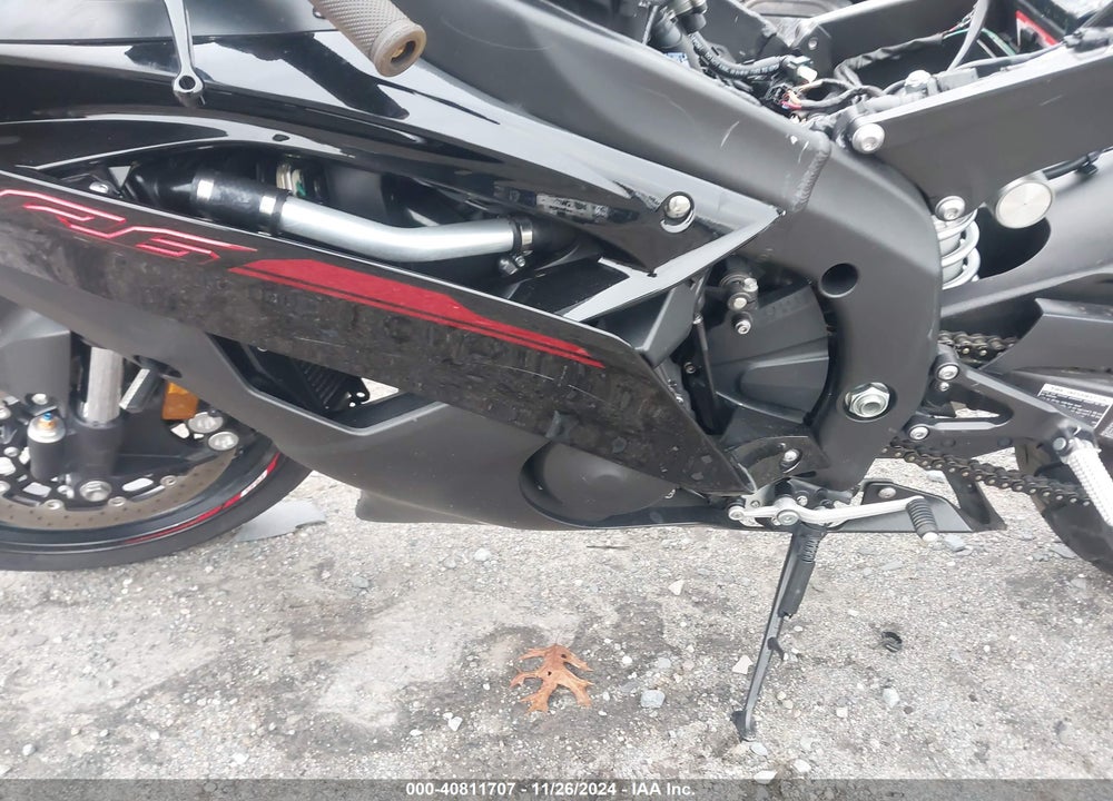 2015 YAMAHA YZFR6 VIN: JYARJ16E3FA033537