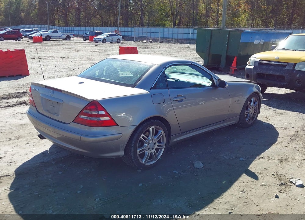 2004 MERCEDES-BENZ SLK 320 SP EDITION VIN: WDBKK65F34F304945