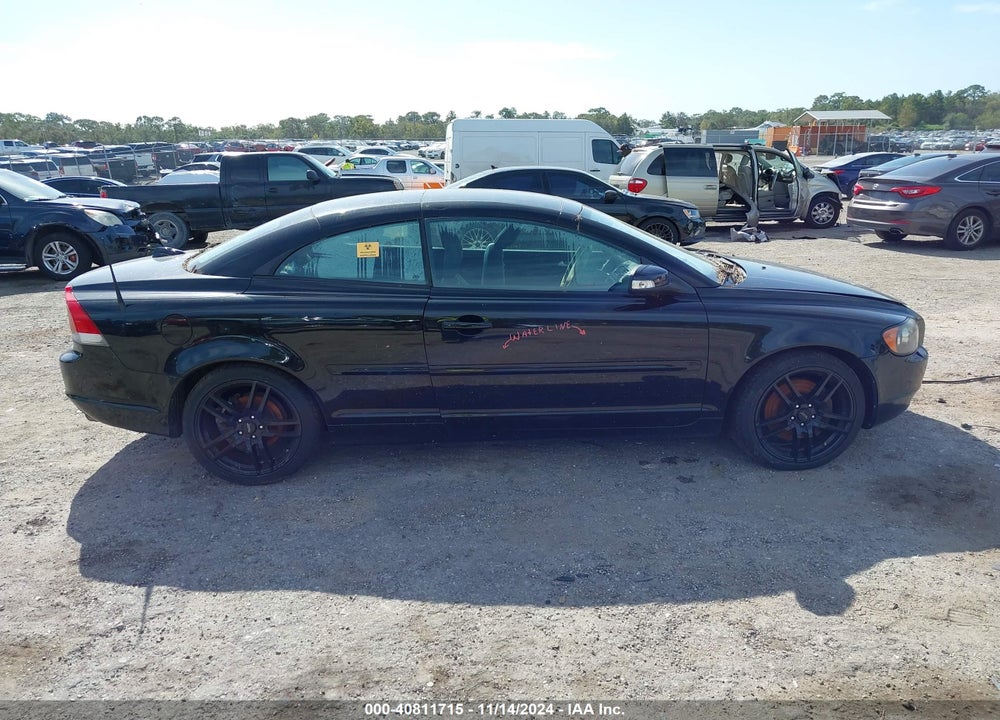 2009 VOLVO C70 T5 VIN: YV1MC67289J071497