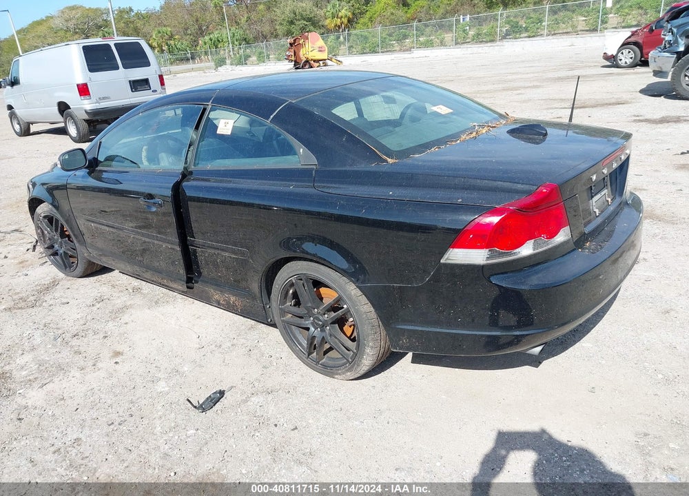 2009 VOLVO C70 T5 VIN: YV1MC67289J071497