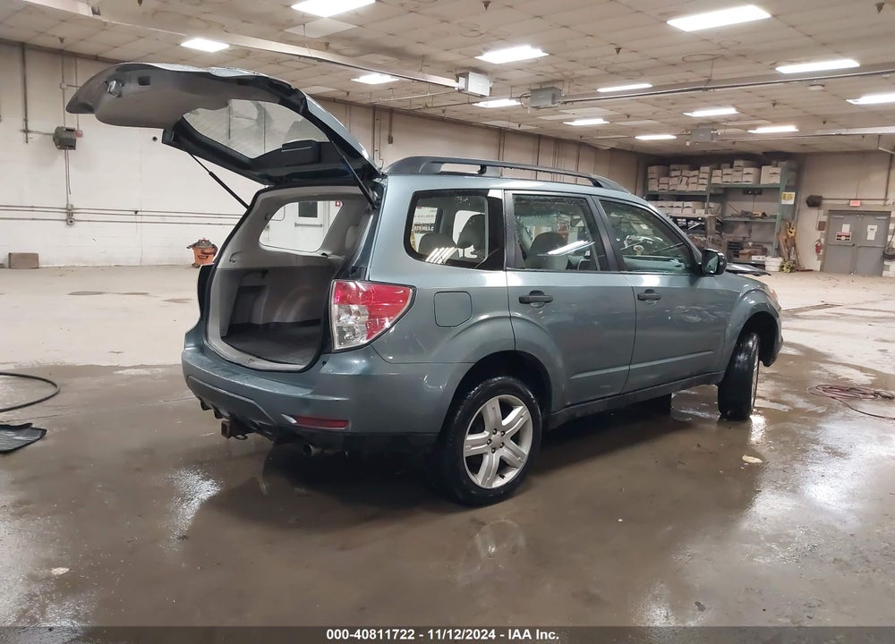 2010 SUBARU FORESTER 2.5X VIN: JF2SH6BC1AG909998
