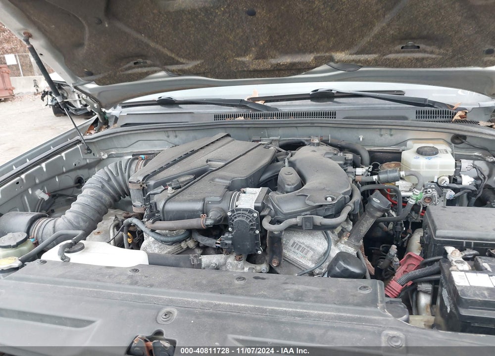 2004 TOYOTA 4RUNNER SR5 V6 VIN: JTEBU14R840048701