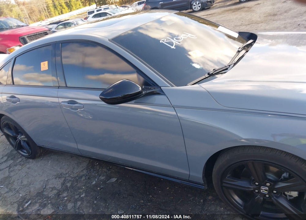 2024 HONDA ACCORD HYBRID SPORT-L VIN: 1HGCY2F75RA081415
