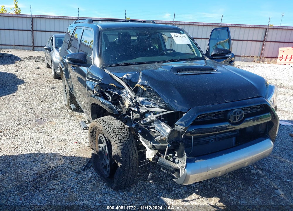 2019 TOYOTA 4RUNNER TRD OFF ROAD PREMIUM VIN: JTEBU5JR9K5723872