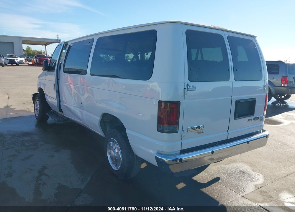 2010 FORD E-350 SUPER DUTY XL/XLT VIN: 1FBNE3BL7ADA12497