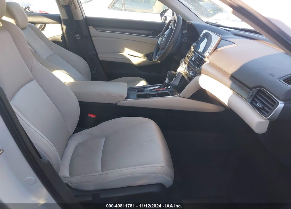 2019 HONDA ACCORD LX VIN: 1HGCV1F17KA028994