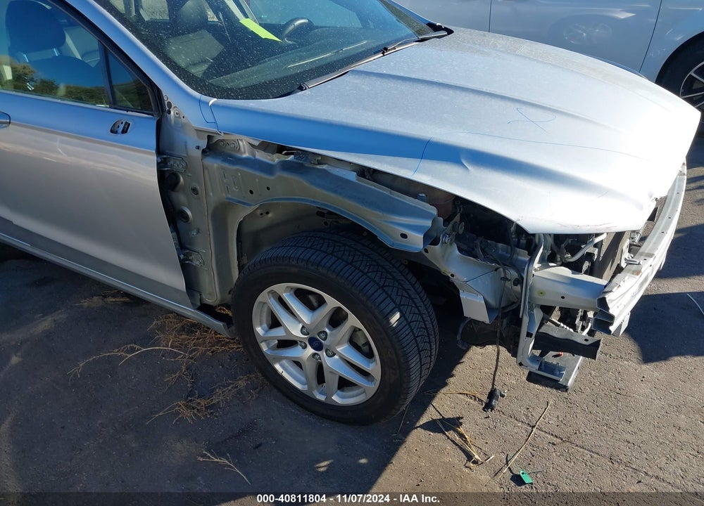 2014 FORD FUSION SE VIN: 1FA6P0H70E5404892