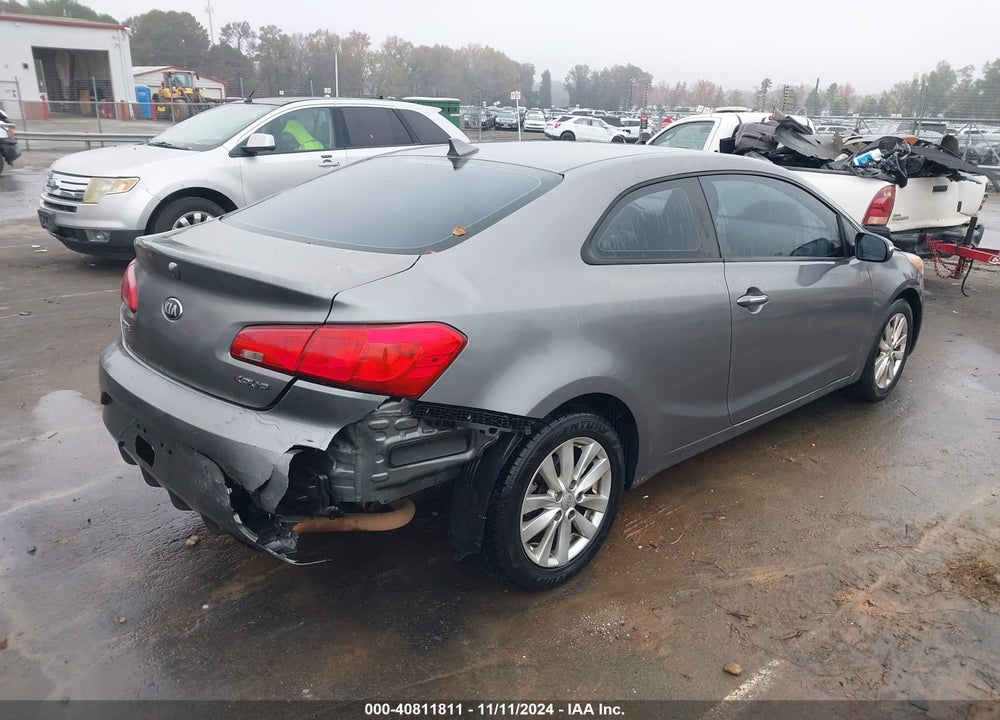 2014 KIA FORTE KOUP EX VIN: KNAFX6A88E5247030