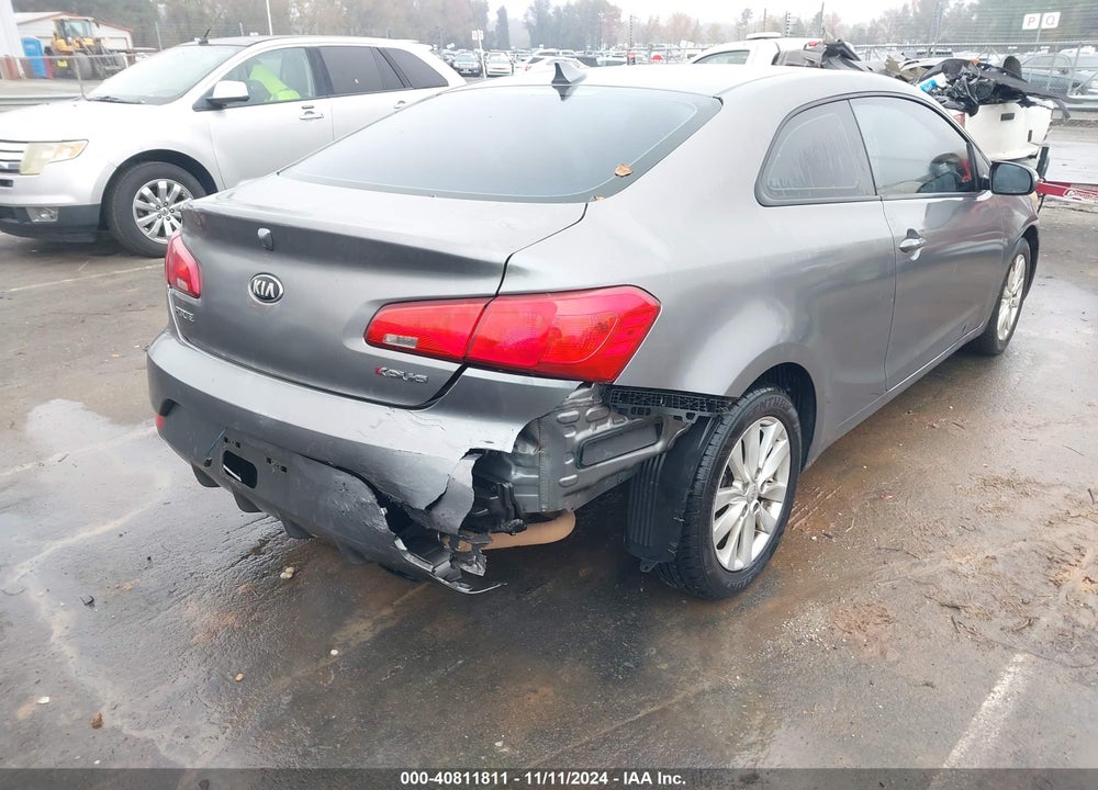 2014 KIA FORTE KOUP EX VIN: KNAFX6A88E5247030