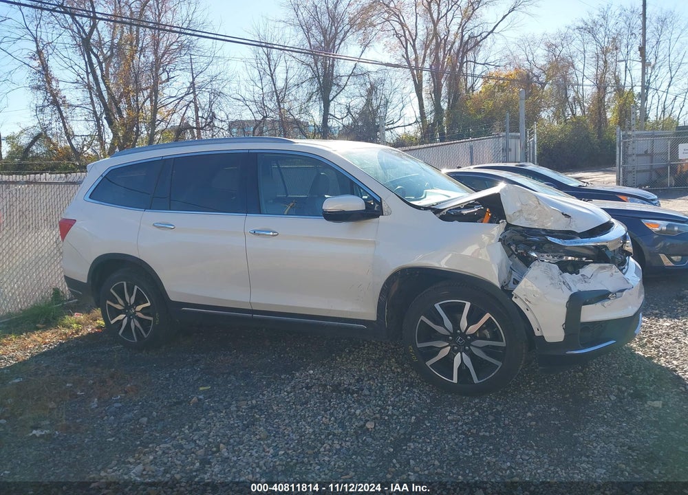 2019 HONDA PILOT TOURING VIN: 5FNYF6H62KB046446