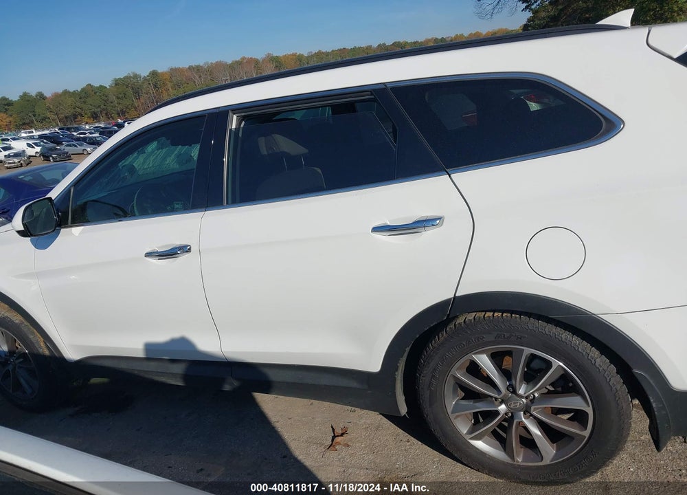 2019 HYUNDAI SANTA FE XL SE VIN: KM8SM4HF7KU302552