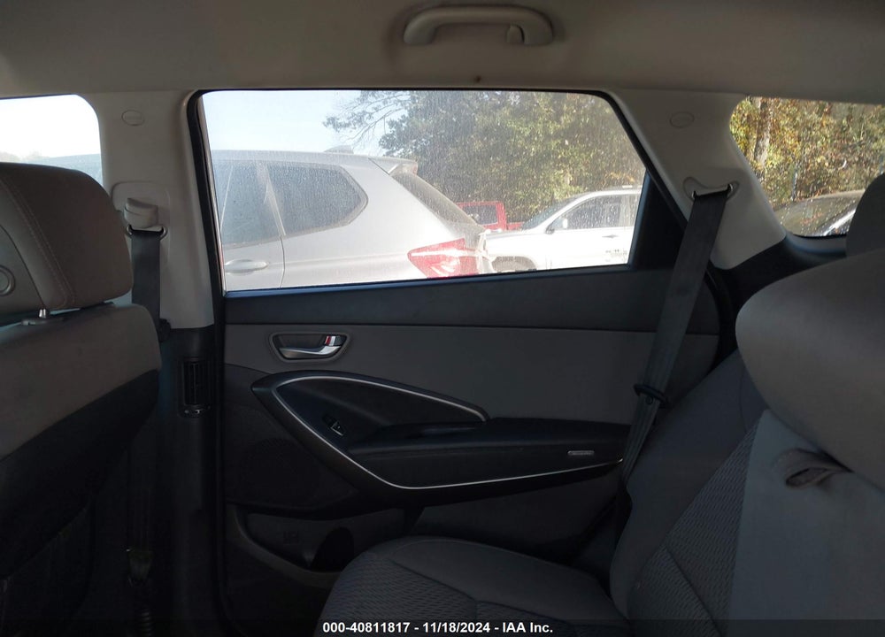 2019 HYUNDAI SANTA FE XL SE VIN: KM8SM4HF7KU302552