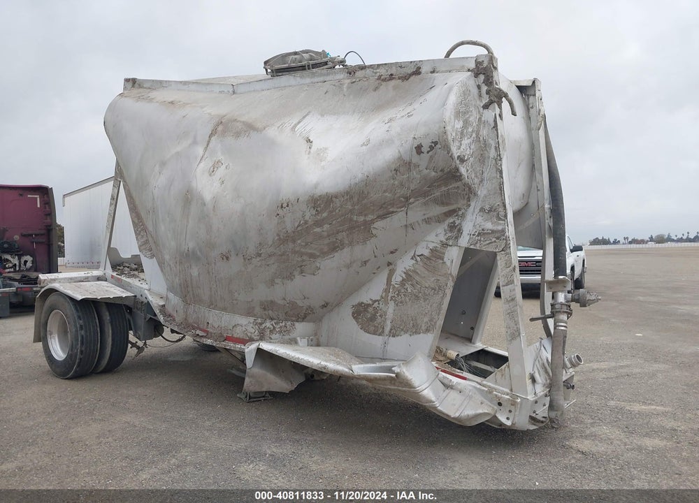 2001 BEALL TRANS-LINER --- VIN: 1BN2B19141P029572