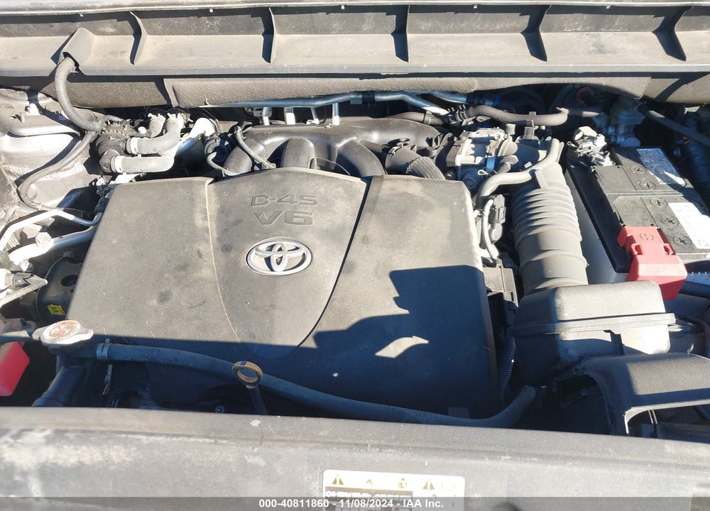 2022 TOYOTA HIGHLANDER XLE VIN: 5TDGZRBHXNS235778