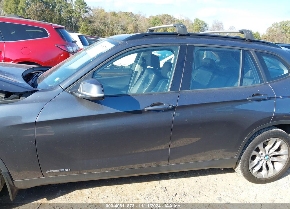 2015 BMW X1 XDRIVE28I VIN: WBAVL1C52FVY38646