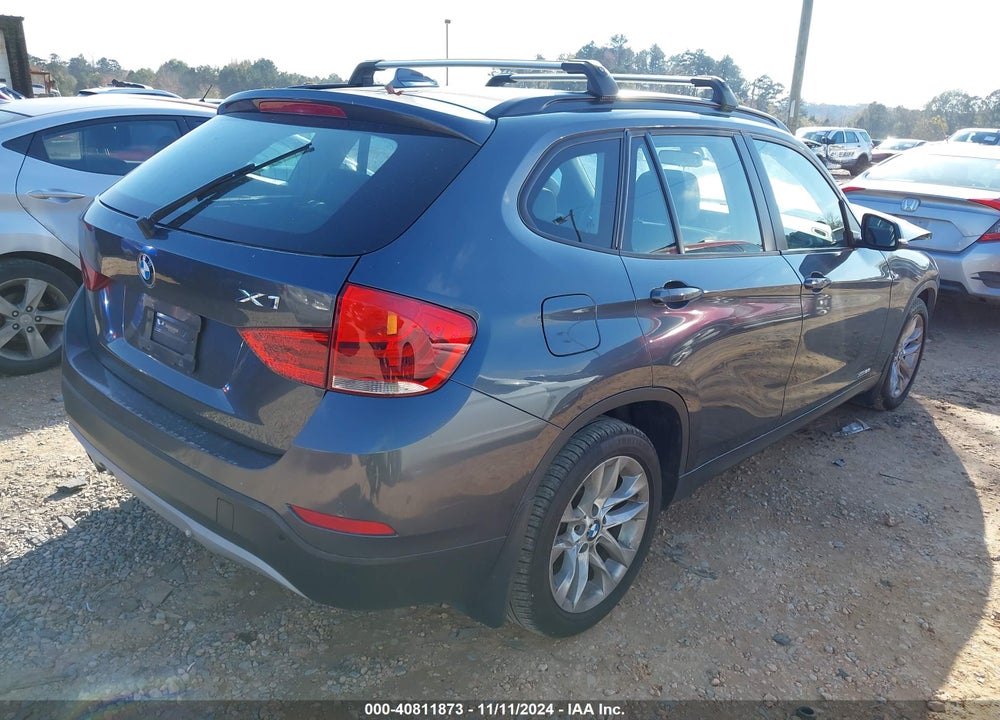 2015 BMW X1 XDRIVE28I VIN: WBAVL1C52FVY38646