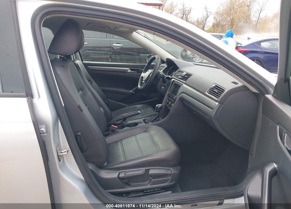 2018 VOLKSWAGEN PASSAT 2.0T R-LINE/2.0T S VIN: 1VWAA7A38JC045073