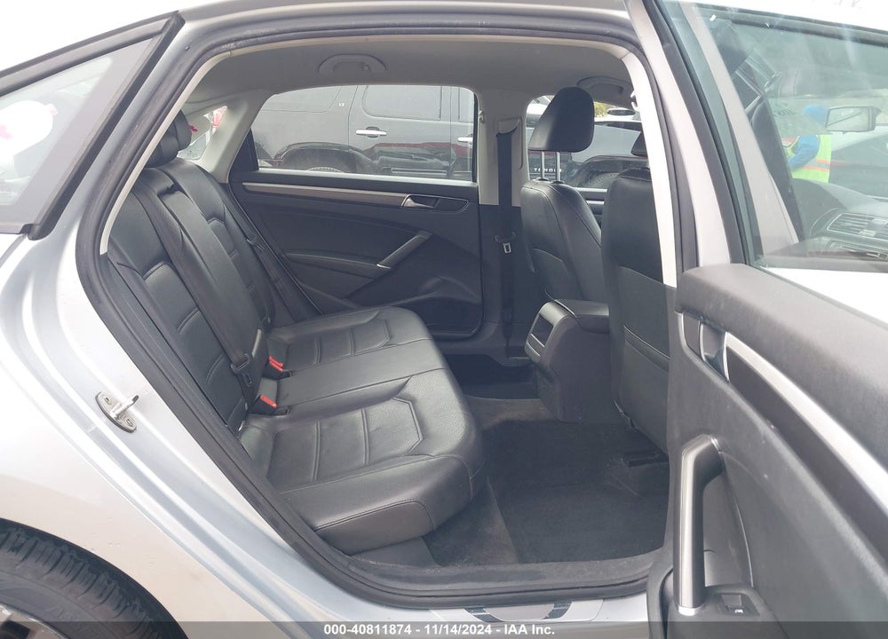 2018 VOLKSWAGEN PASSAT 2.0T R-LINE/2.0T S VIN: 1VWAA7A38JC045073