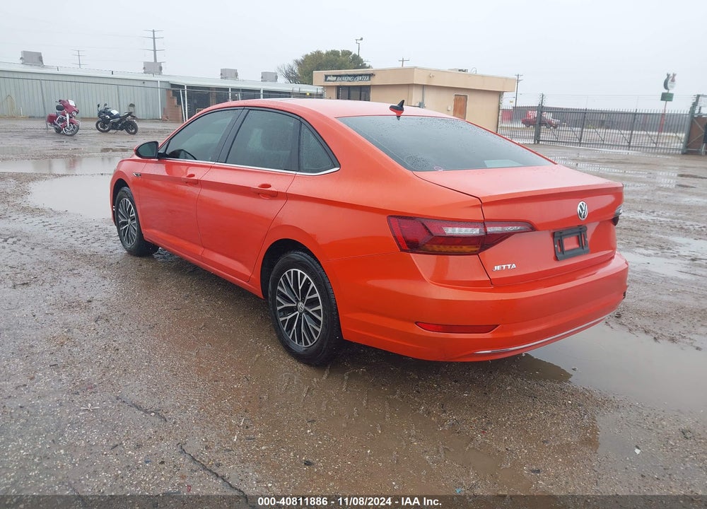 2019 VOLKSWAGEN JETTA 1.4T SEL VIN: 3VWE57BU5KM247852