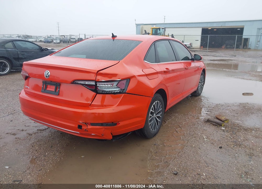 2019 VOLKSWAGEN JETTA 1.4T SEL VIN: 3VWE57BU5KM247852
