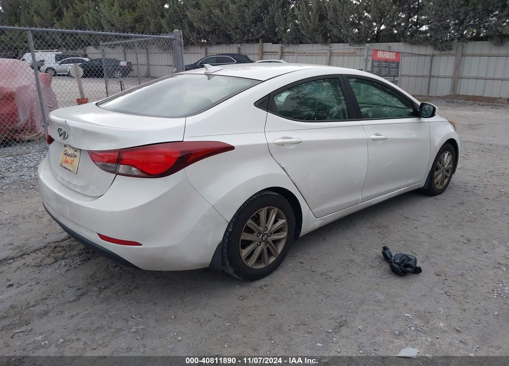 2016 HYUNDAI ELANTRA SE VIN: 5NPDH4AE4GH655061