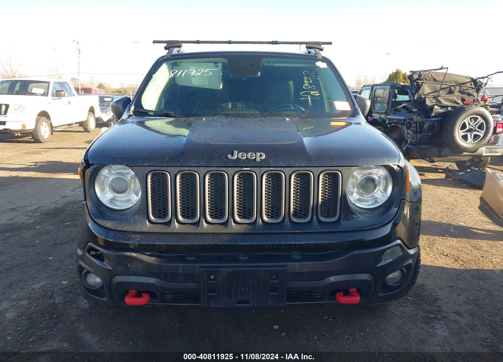 2017 JEEP RENEGADE TRAILHAWK 4X4 VIN: ZACCJBCBXHPG12845